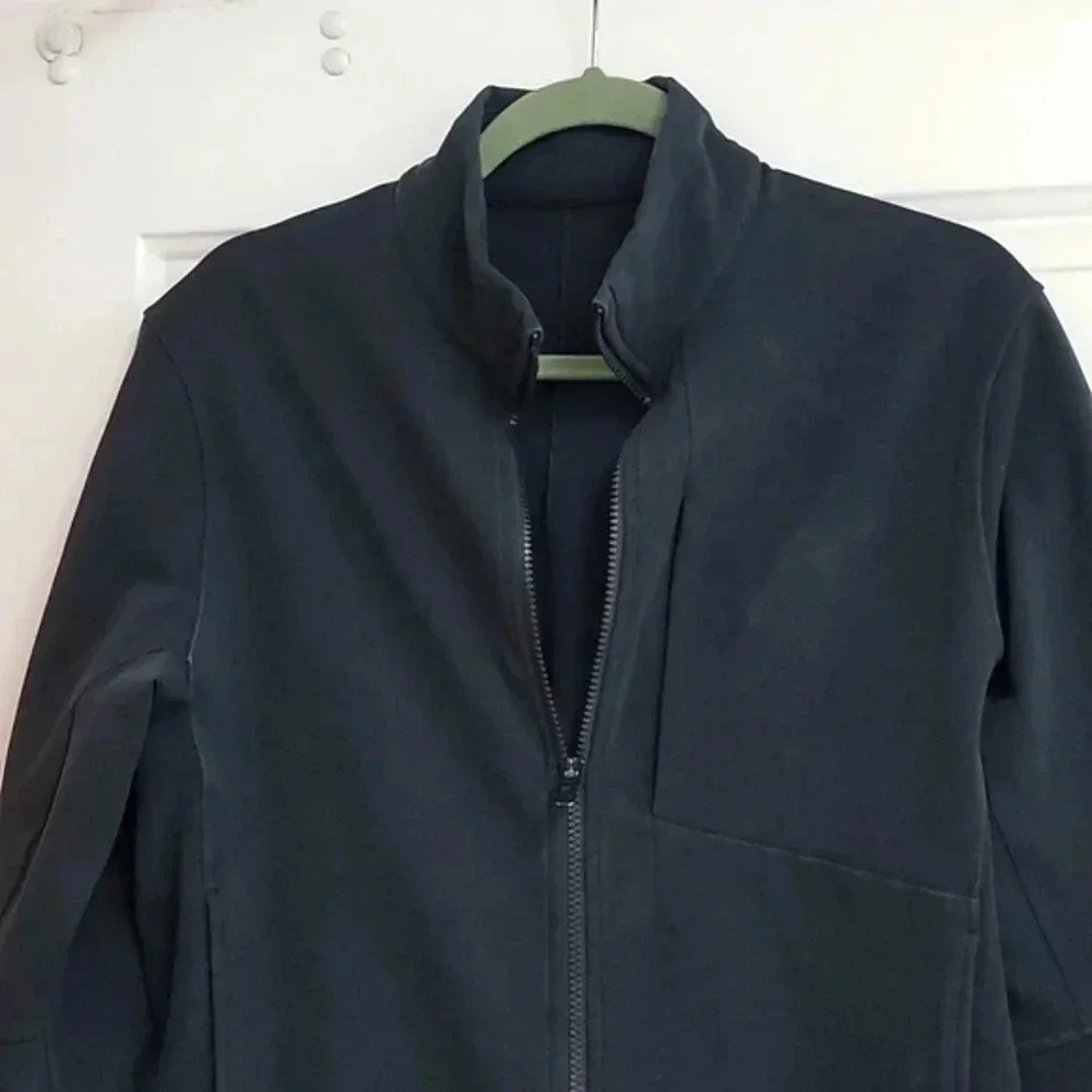 Lululemon Sojourn Jacket